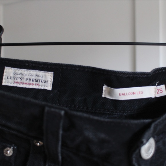 SOLD - Levi’s Balloon Leg Jeans in Black Rose - Picture 7 of 7